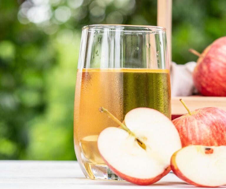 Will Apple Juice Make You Poop? Examining Its Impact on Digestion