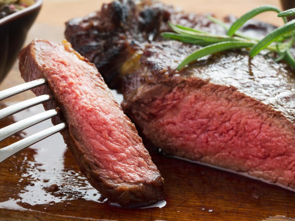 What's the Red Juice in Steak? Understanding Meat Juices